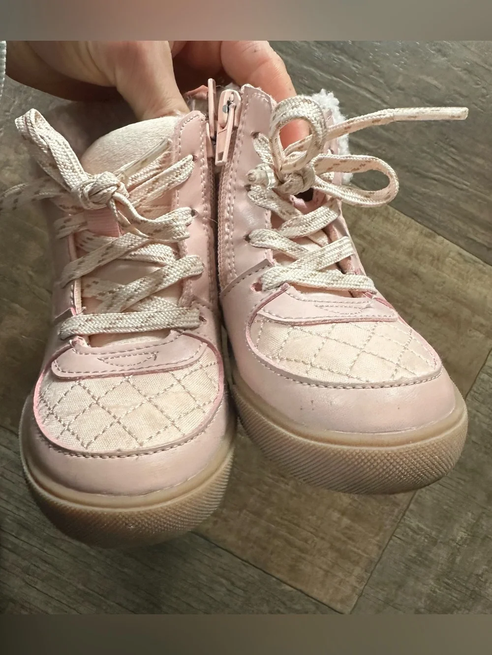 Like New Oshkosh Feona side zip fur top sneaker/ boots